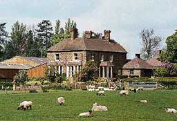 Strefford Hall Farm B&B,  Craven arms